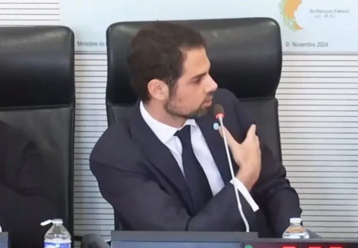 Argentina reclamó en Francia por un mapa que reconocía a las Malvinas como británicas