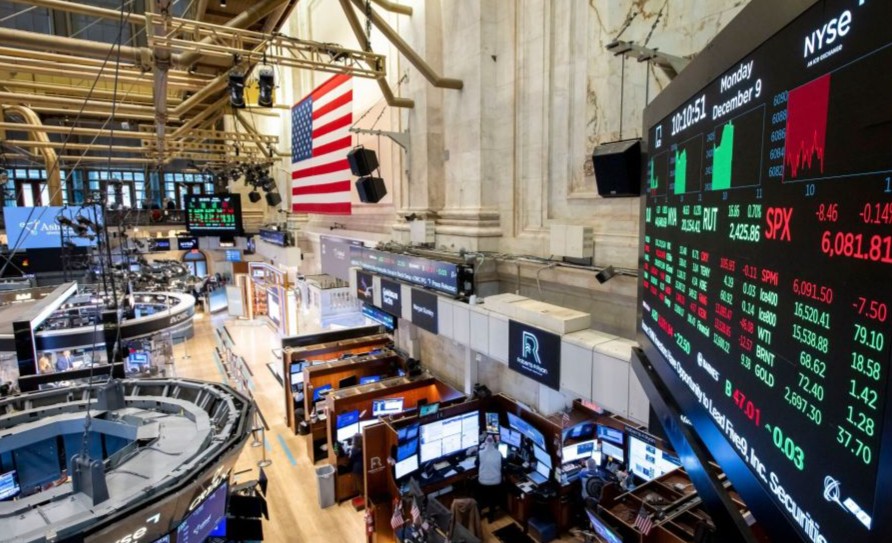 Wall Street castiga a las acciones argentinas: desplome del 6% y riesgo país elevado