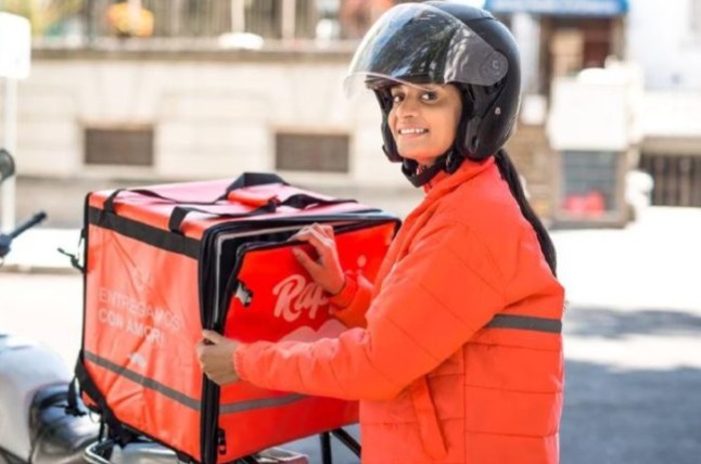 Encuesta: cómo impactan las políticas de Milei en las mujeres trabajadoras