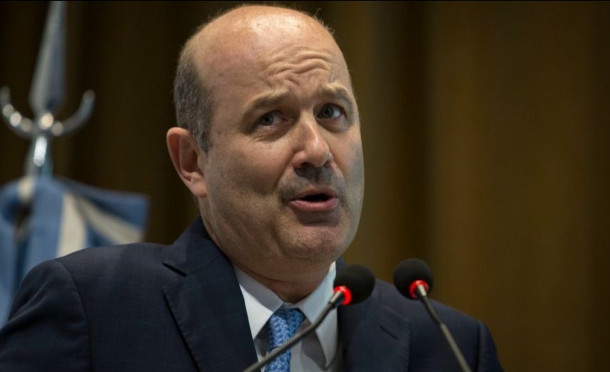 Cifra abultada: la Cancillería contrató a una empresa que dirige la esposa de Sturzenegger