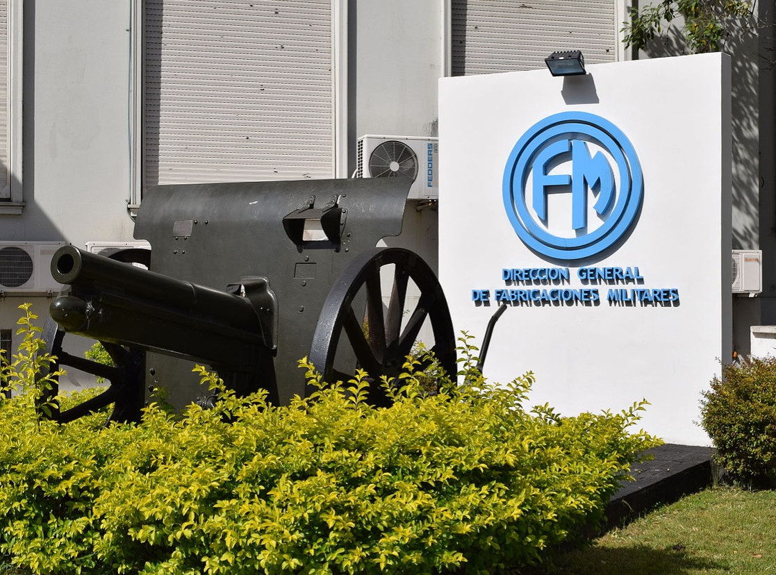 Fabricaciones Militares: nuevo director con antecedentes de cheques rechazados