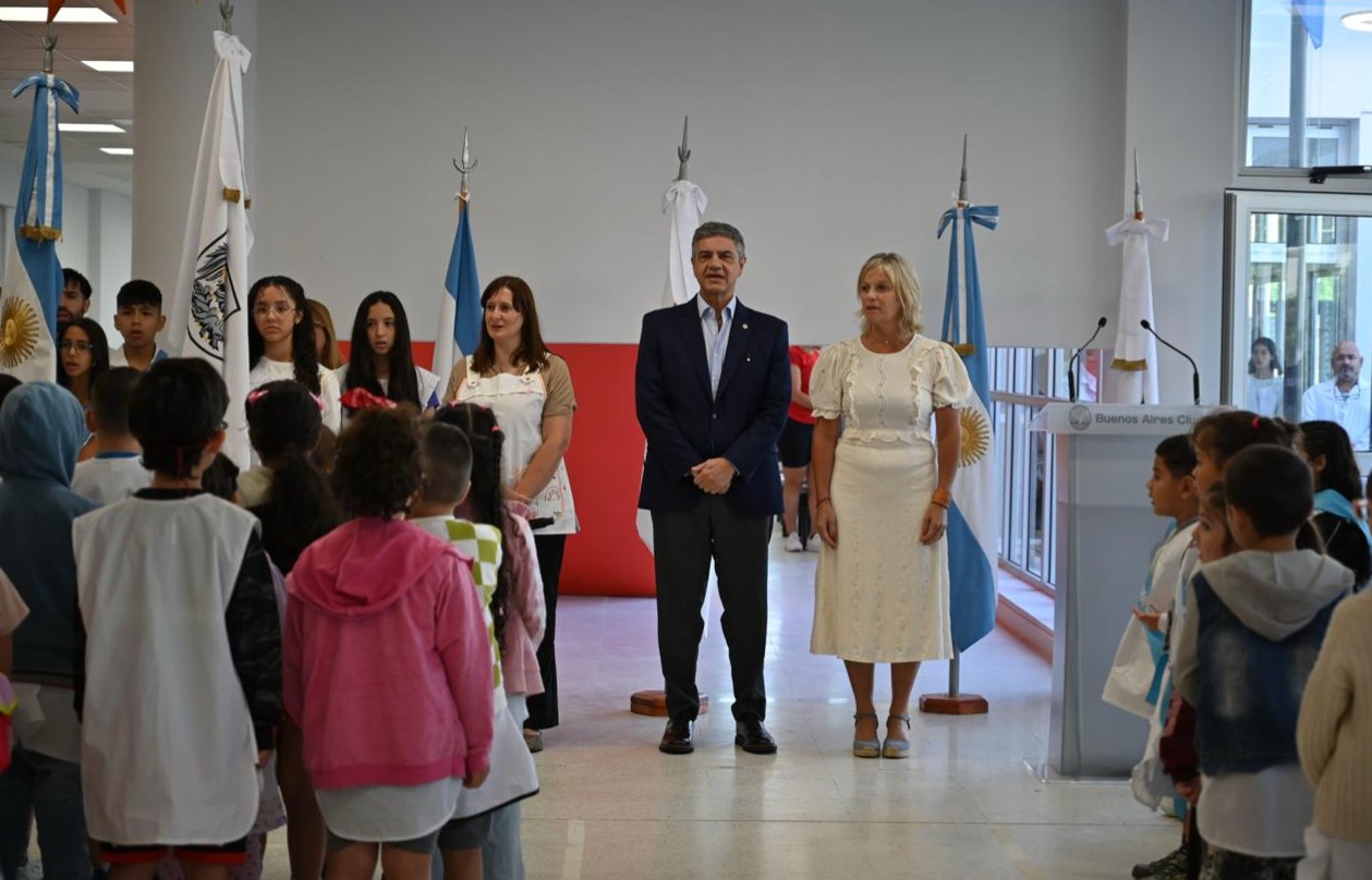 Jorge Macri encabezó la apertura del ciclo lectivo en CABA