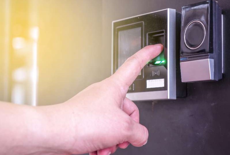 Modernización educativa: la Ciudad aplica huella digital para el registro docente