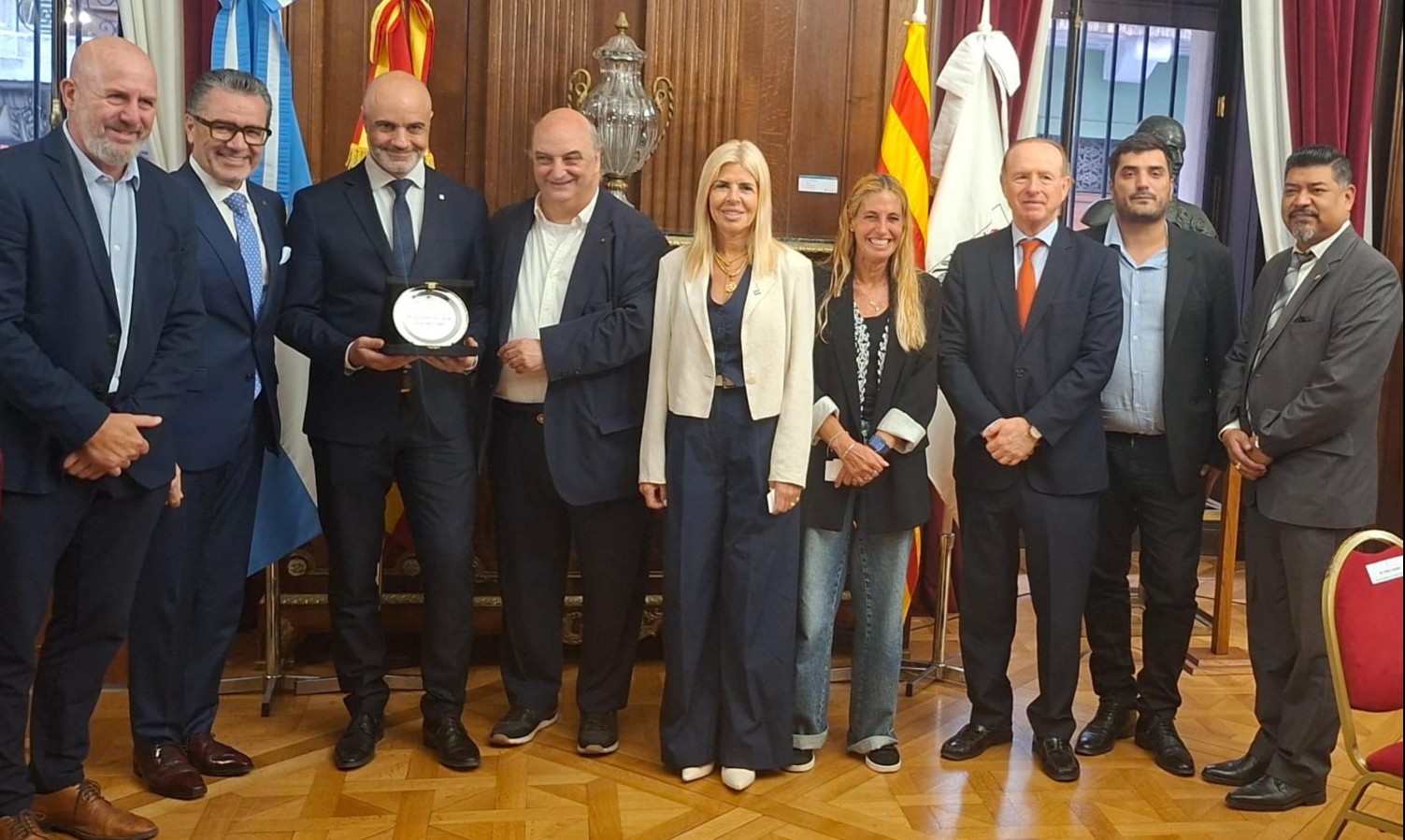 El Director General de Catalunya Exterior visitó la Legislatura