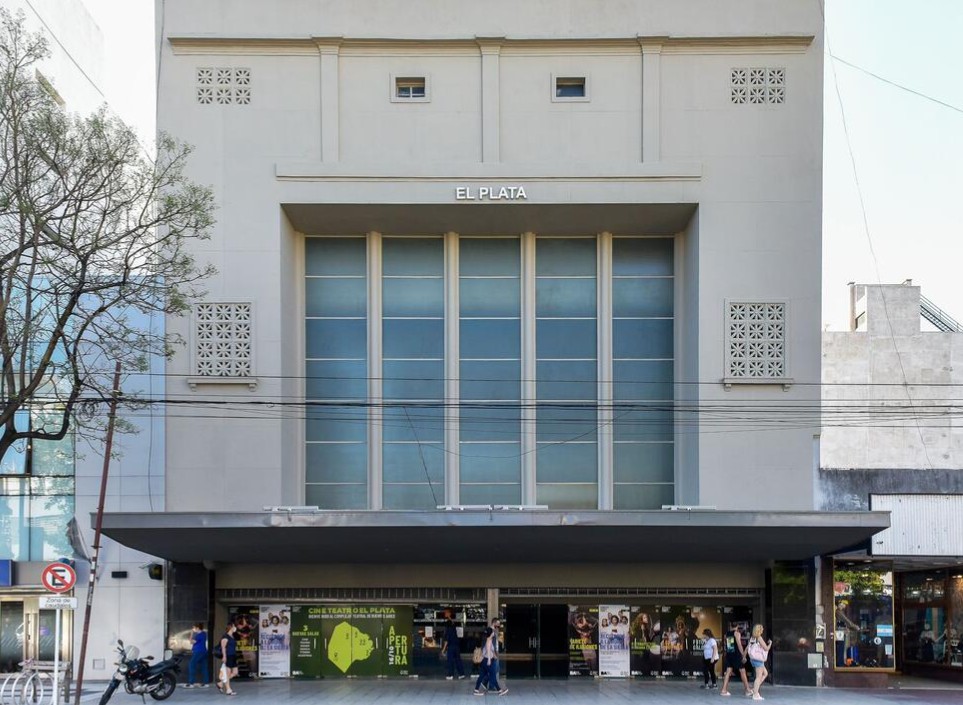 Filtraciones y gastos sin explicación: el Cine Teatro El Plata bajo la lupa