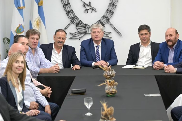 Vigilia por Malvinas: el peronismo prepara foto de unidad frente a Milei