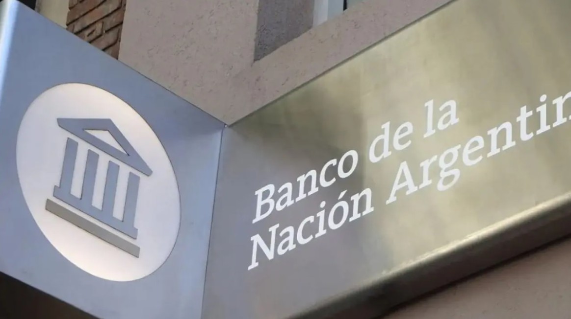Las denuncias por créditos del Banco Nación se reparten entre Rafecas y Capuchetti