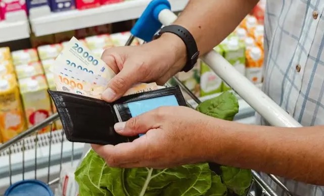 El Gobierno reconoce que la inflación de marzo será mayor a 3%