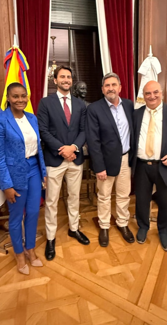 Legislatura: visita del Presidente de la Asamblea Nacional de Ecuador.