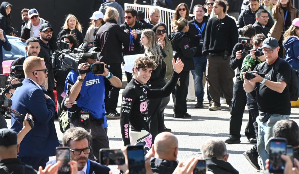 Colapinto hizo delirar a 600 mil personas en Palermo