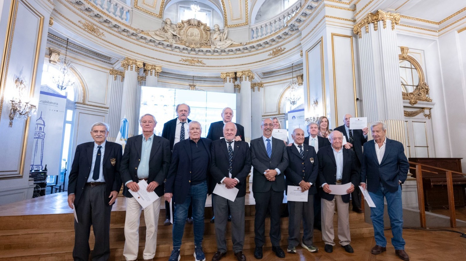 Los Pumas fueron homenajeados por el 60° aniversario de su denominación