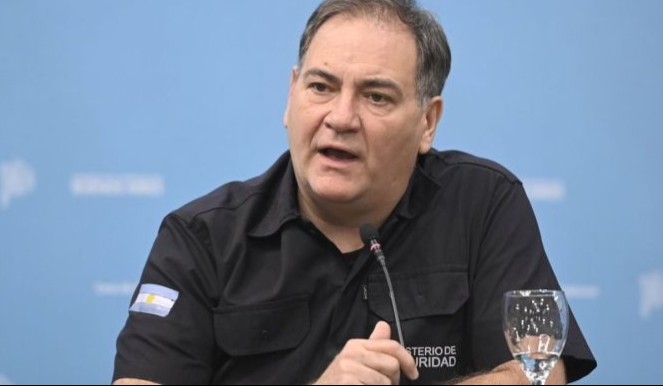Alonso: “Bullrich está nerviosa porque el gobierno está cayendo mucho"