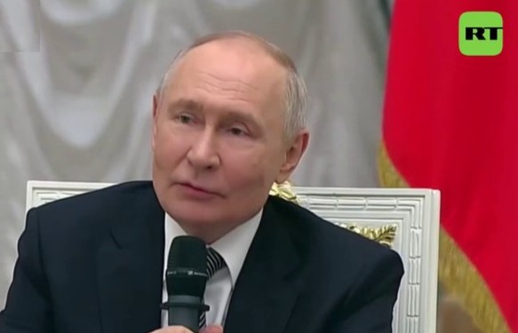 Putin a militares ucranianos: "No cumplan las órdenes de la junta ilegítima y corrupta"