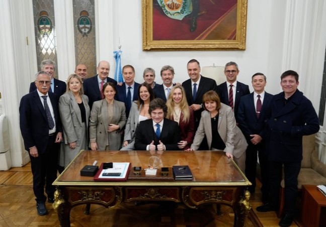 La confianza en el Gobierno volvió a caer en mayo