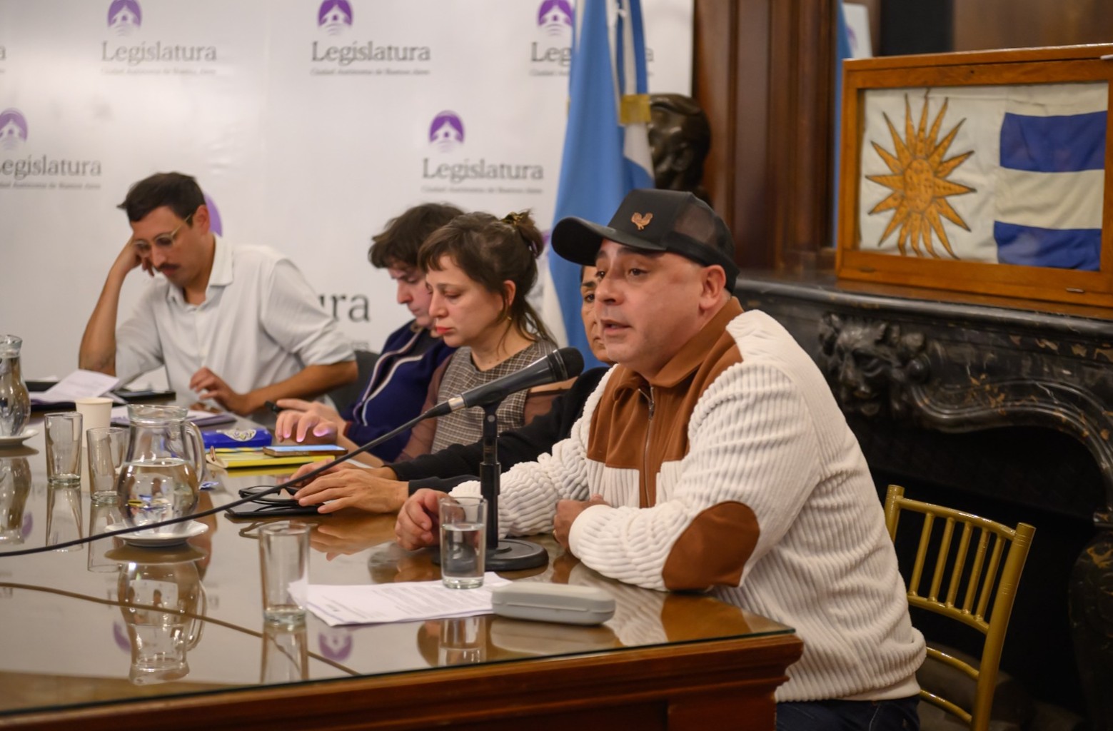 Salvatierra apuesta al desendeudamiento popular 