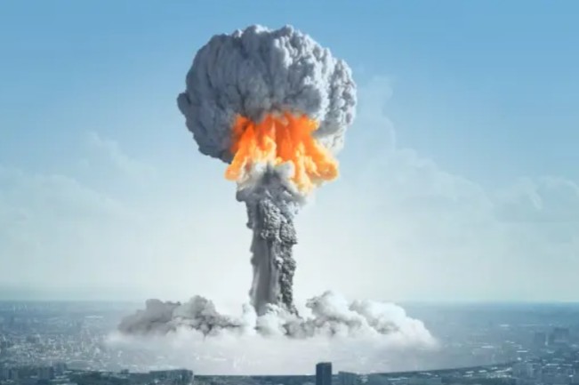 La gobernanza global y el peligroso cóctel de lo nuclear, el terrorismo, la IA y el mainstream