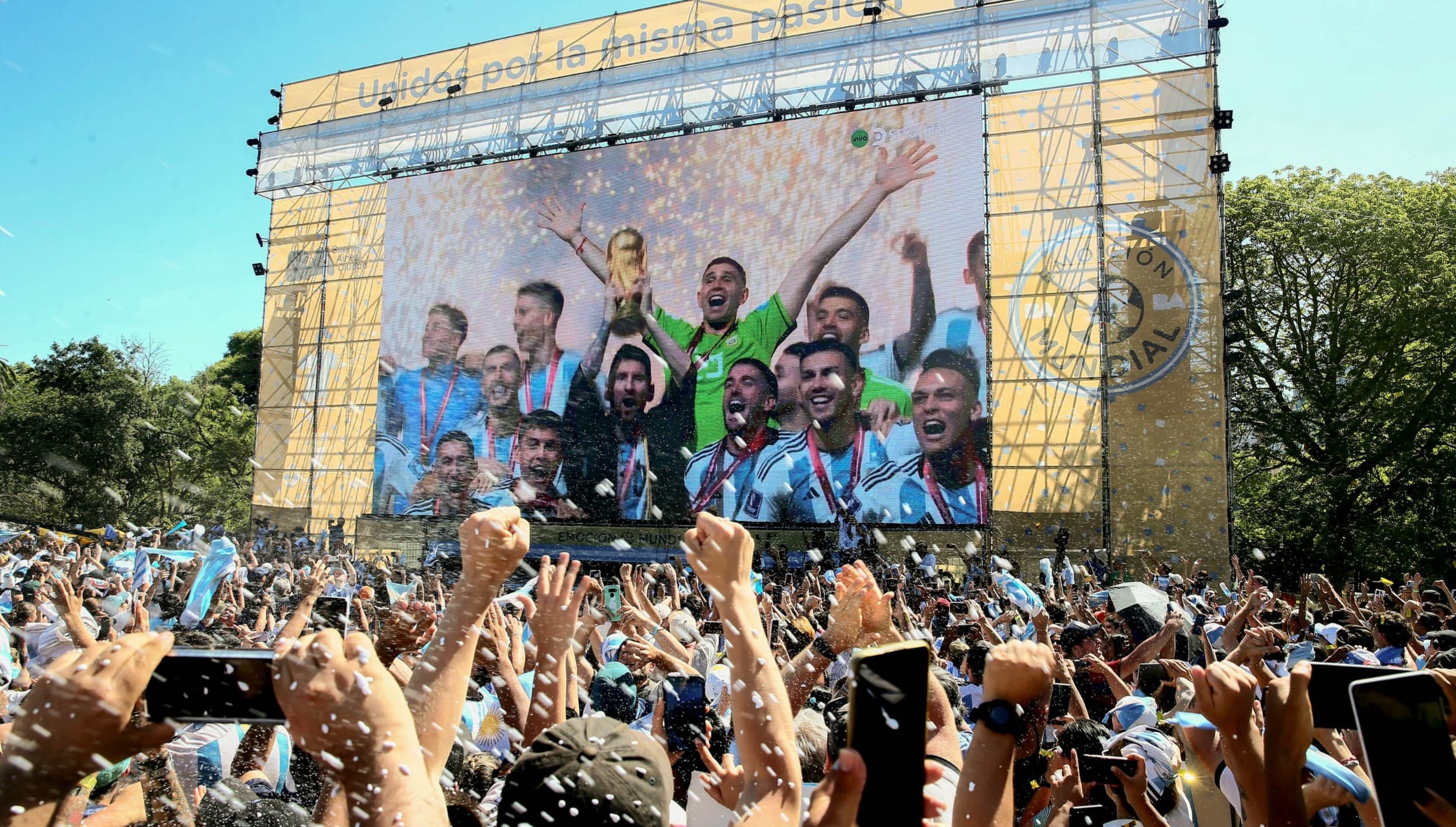 La Ciudad empieza a vivir el Mundial con un mega Fan Fest