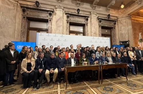 El PJ desafía a la Corte: piden liberar a CFK y que Kicillof actúe ya