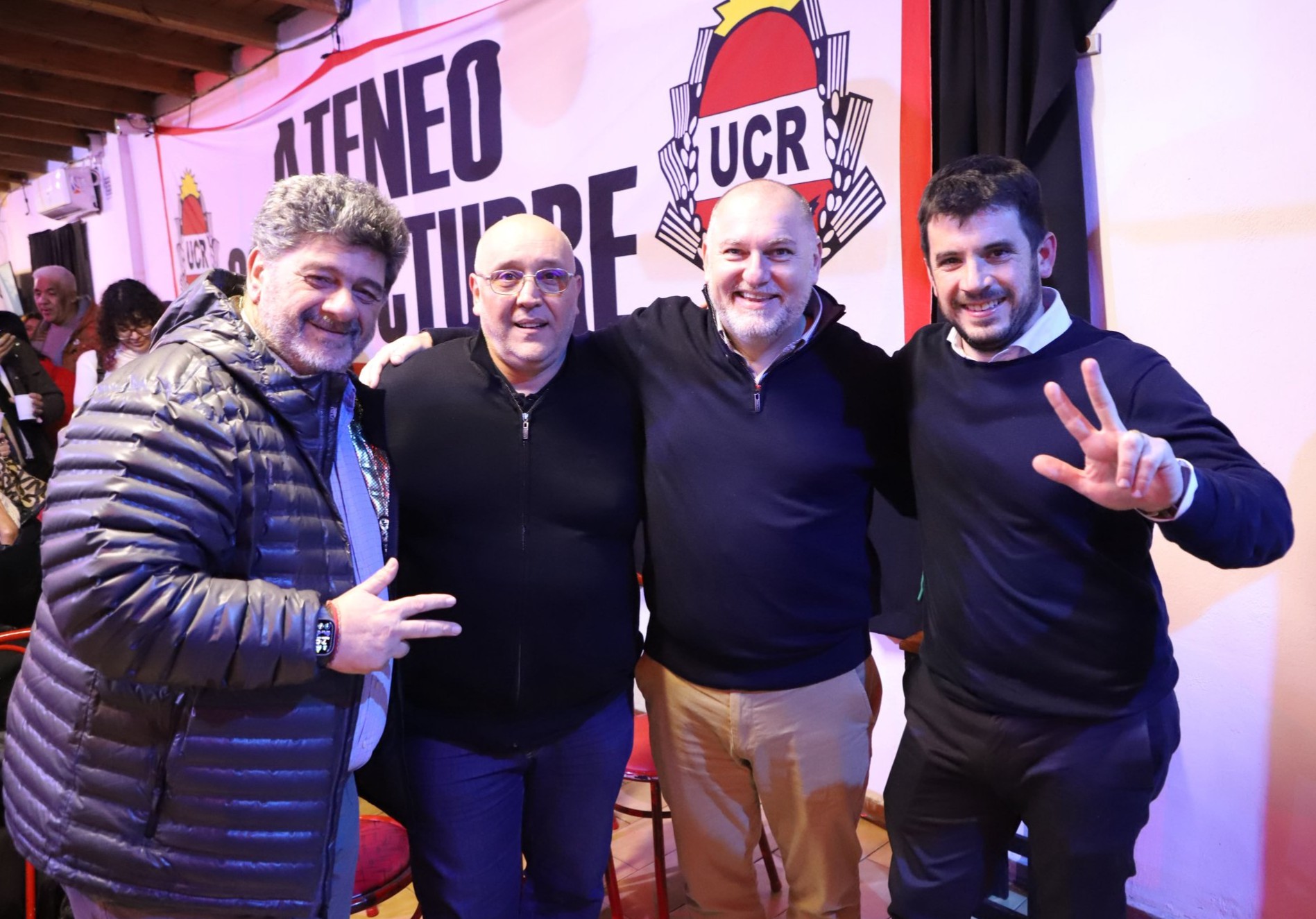 Chiarella encabezó la asunción de autoridades en la Comuna 11 