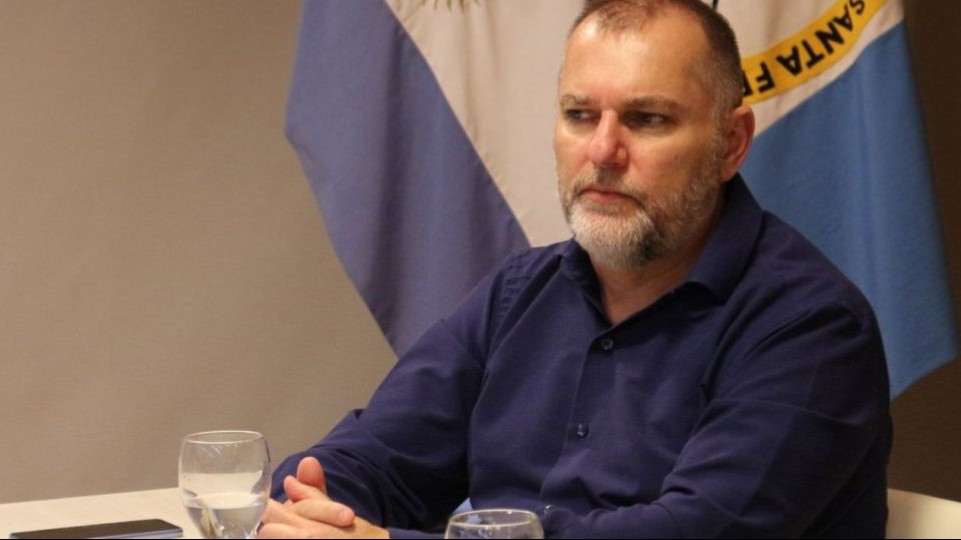 Interna radical: Hernán Rossi criticó duramente el salvataje a Adorni 