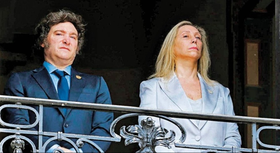 Los elogios Karina y el silencio de Javier Milei