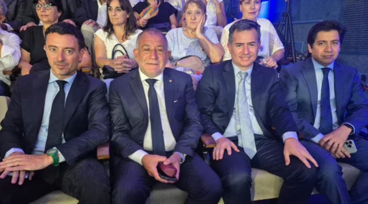 LLA crece en Córdoba y desafía la unidad opositora