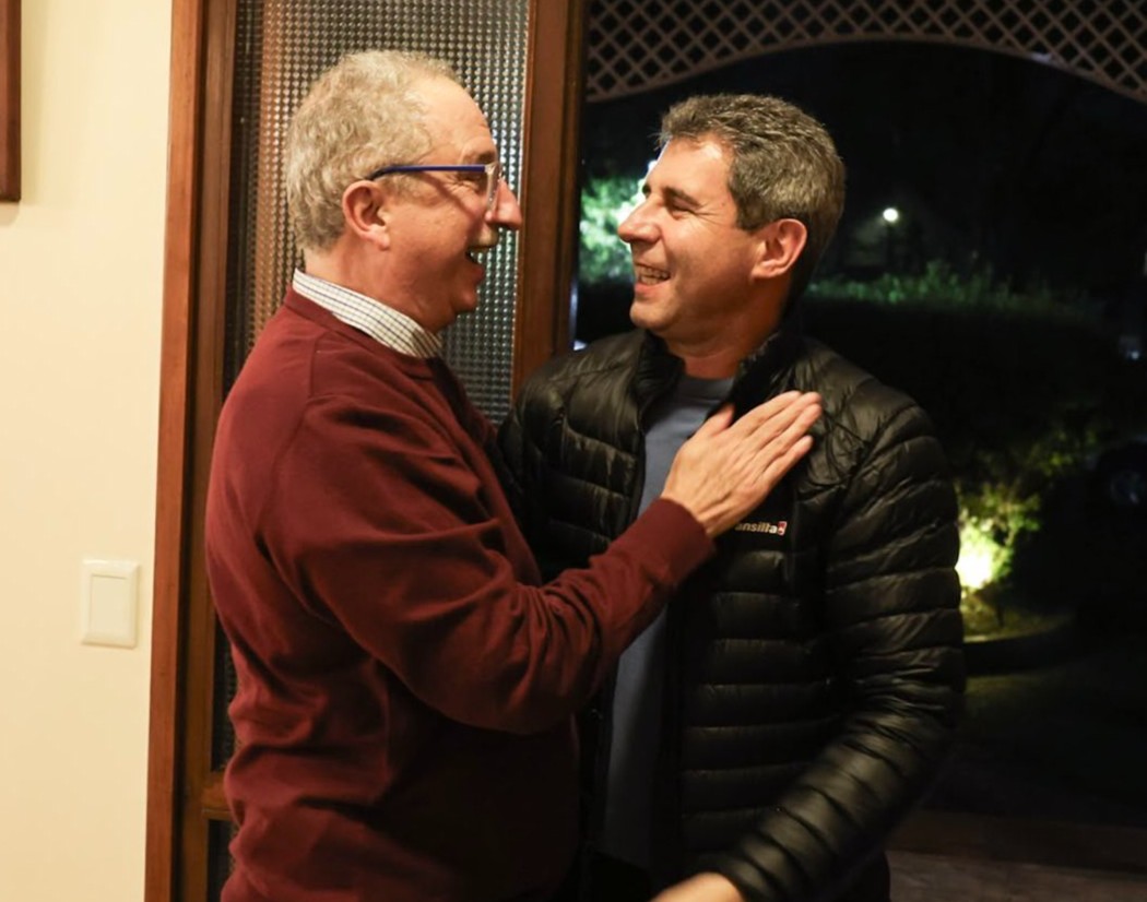 Uñac: "El que tiene trabajo ni siquiera llega al día 15"