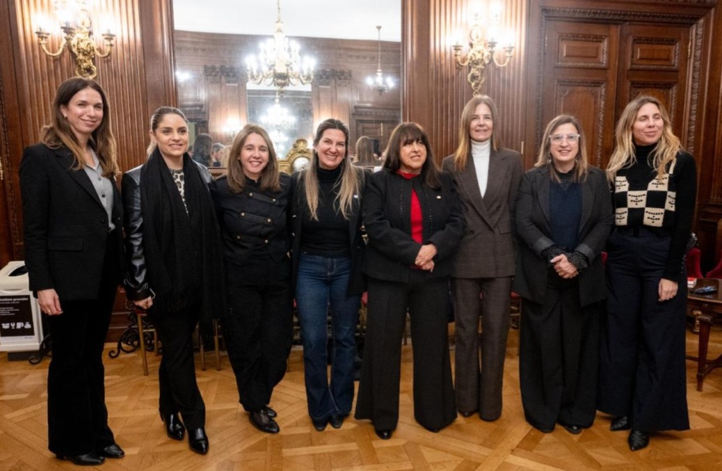 La Justicia y la Legislatura rindieron homenaje a Carmen María Argibay 