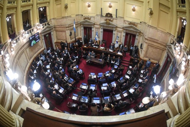 Reforma de la Ley de Tierras sin apoyo: el Senado la postergó