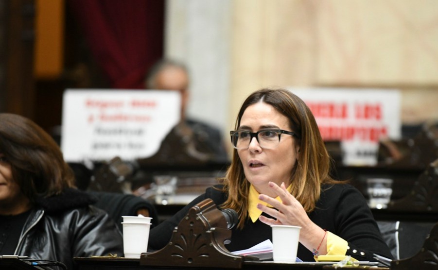 Jimena López cruzó al gobierno: "Es un modelo que destruye los ingresos"