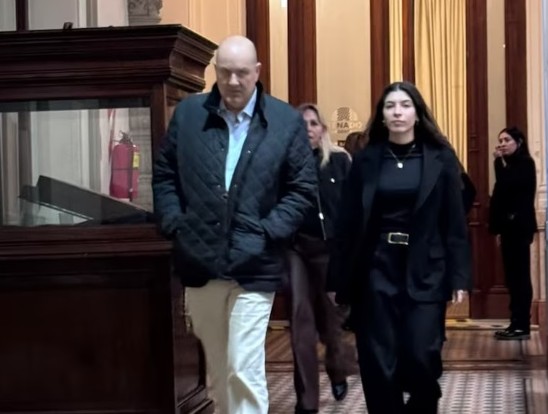 Sturzenegger y Bullrich en el Senado por la Propiedad Privada