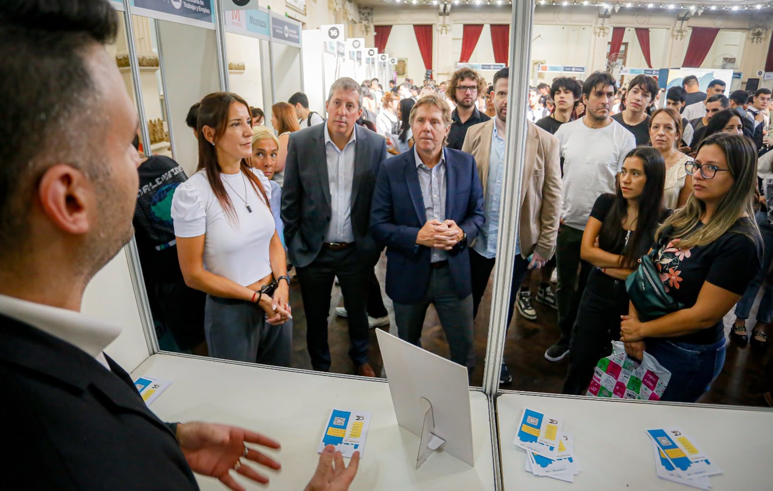  Eliminan la obligación de rúbrica en documentación laboral