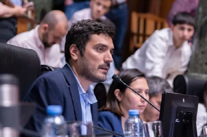 Loupias: "Creemos en un modelo abierto, pero también controlado"