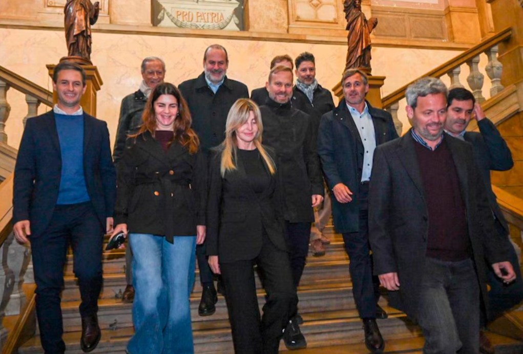Operativo de intendentes para incidir en la agenda electoral  