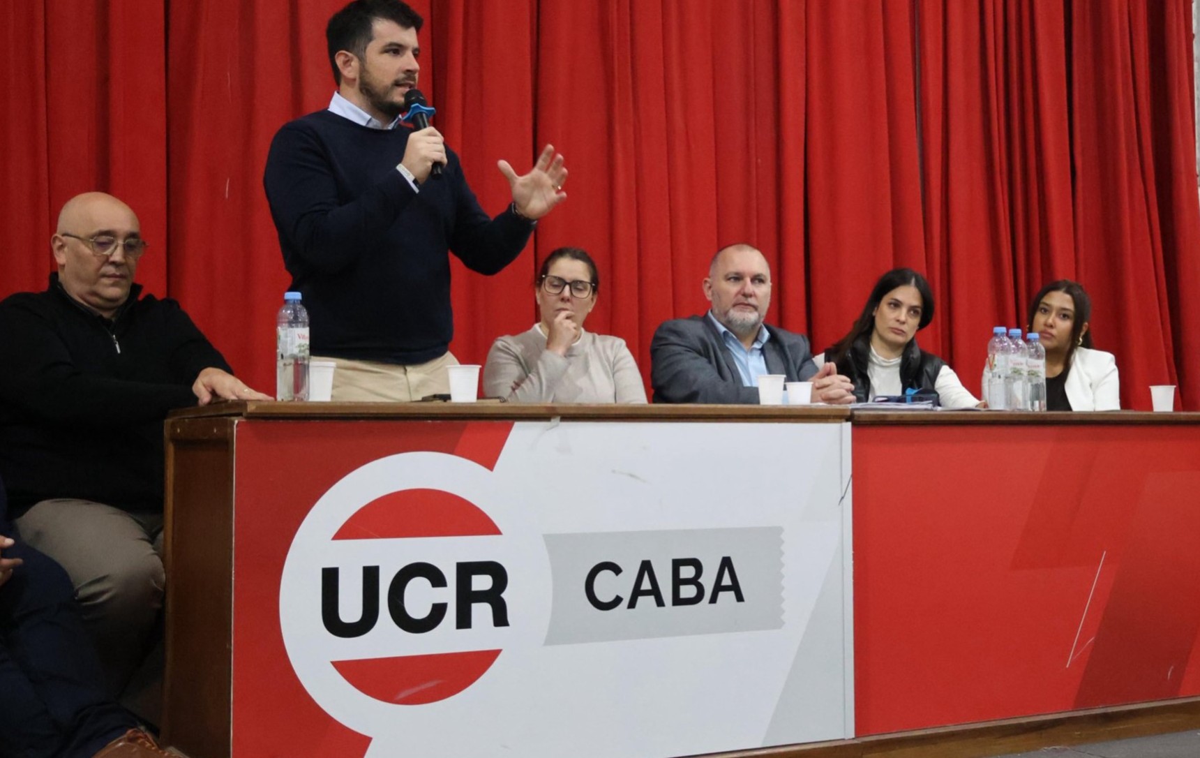 Desde la UCR porteña también se oponen a la venta de tierras