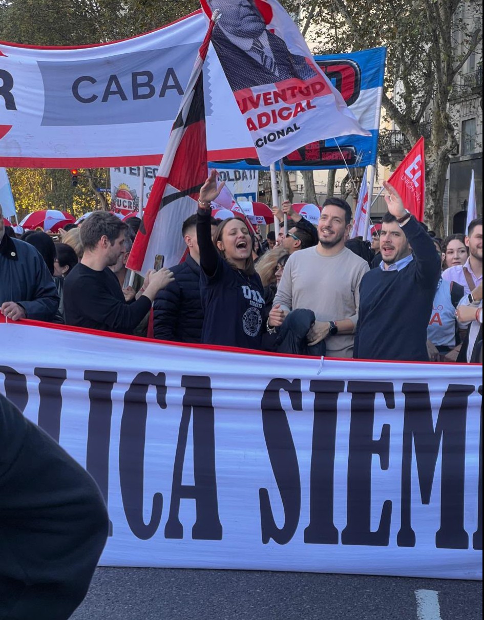  "La soberanía se defiende todos los días, no solo en la cancha"