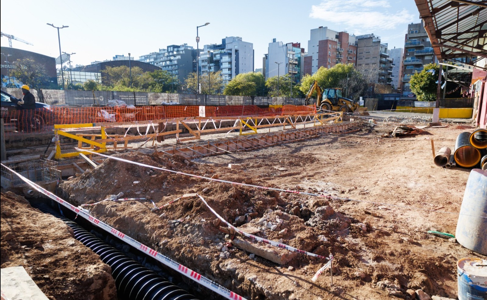 Colegiales: GCBA construye una nueva plaza junto al Mercado de Pulgas