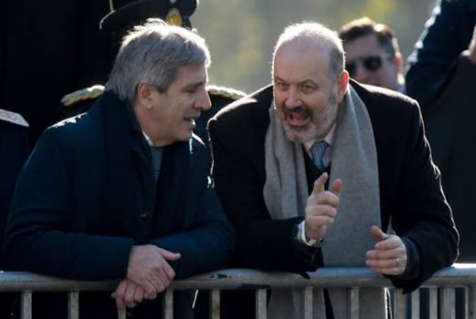Caputo y Sturzenegger apuestan a un fondo para “ganar” apoyo sindical