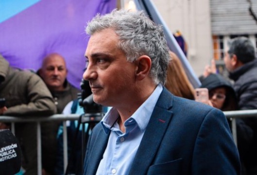 Pareja ya habla de Santilli como candidato en PBA