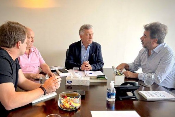 El Pro entre la negociación nacional y la normalización provincial  