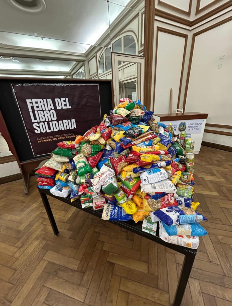 Trueque solidario en Derecho UNLP