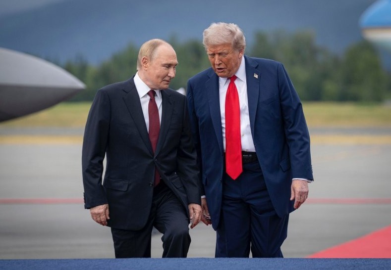 Putin y Trump retoman contactos mientras Europa sufre sus errores