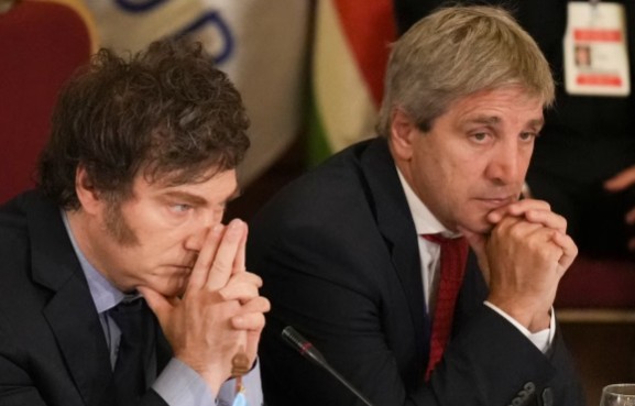 El malestar con Milei alcanza al 70% de los argentinos