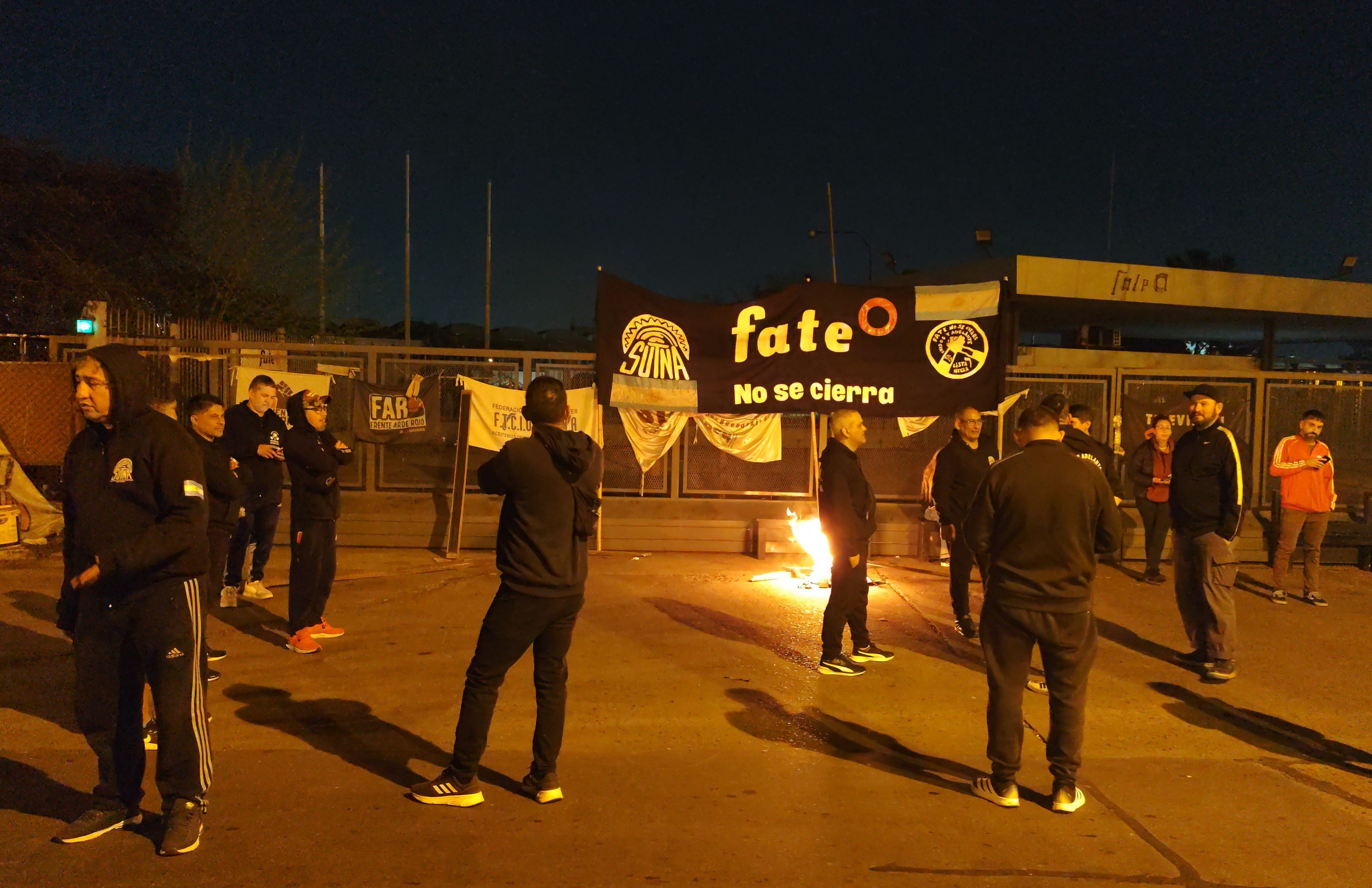 Tensión en FATE por una orden judicial de desalojo