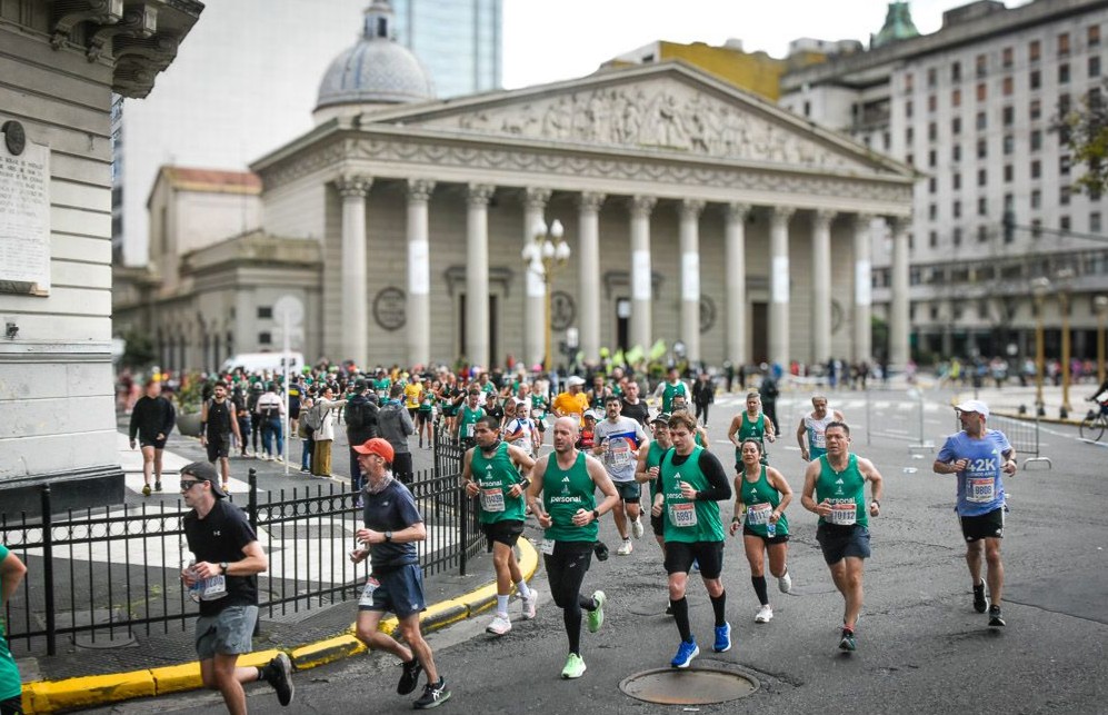 La Ciudad recibe a corredores de todo el mundo
