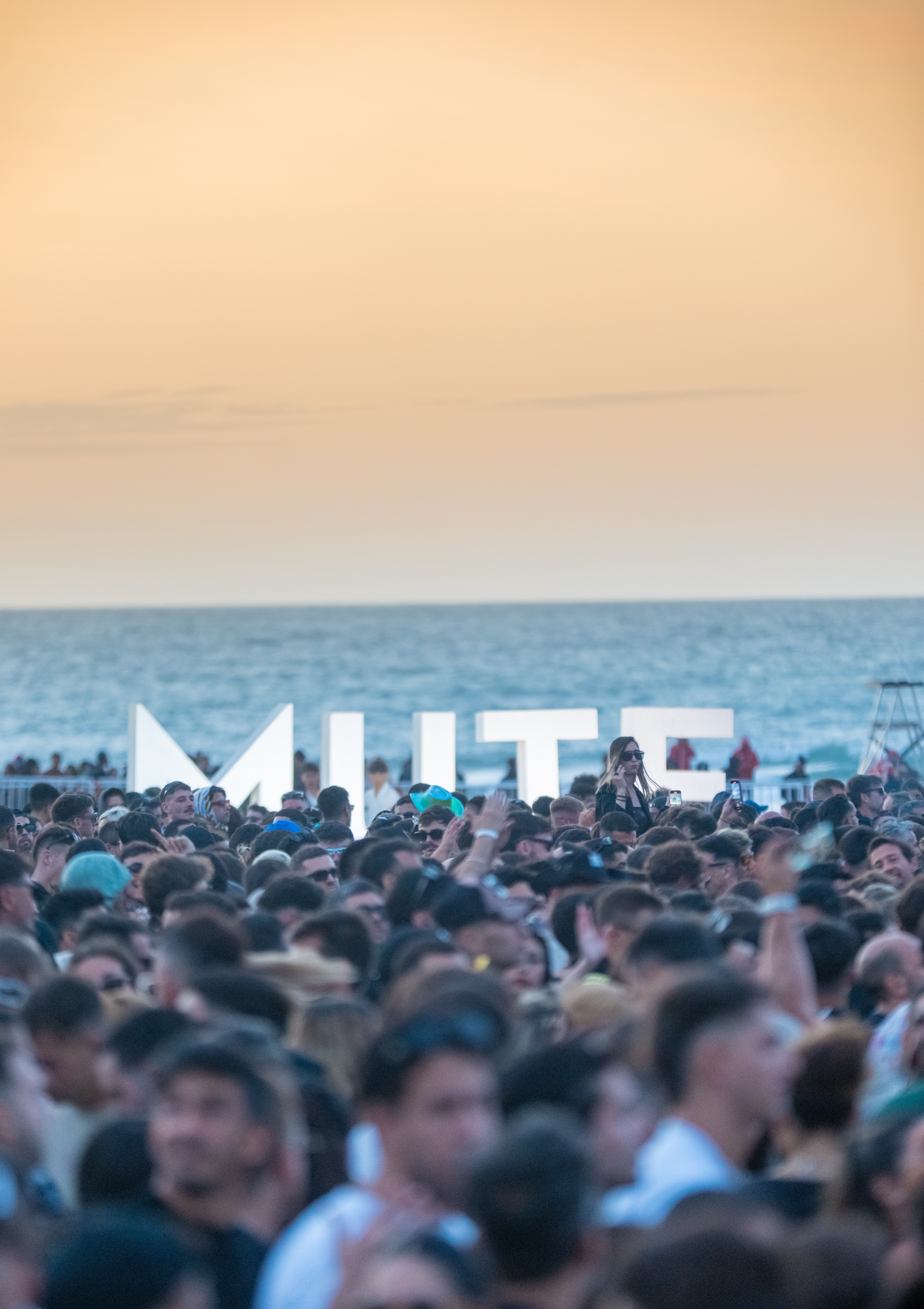 Tu mejor mano del verano: MUTE lanza POKER PASS