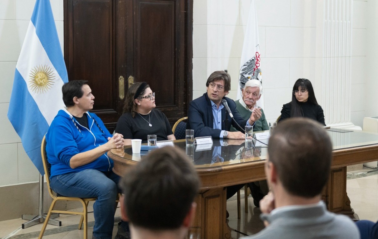 La Legislatura porteña conmemoró los 60 años del Operativo Cóndor