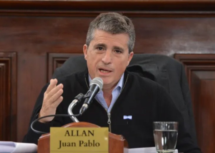 La Justicia sancionó a un funcionario libertario por conducir alcoholizado