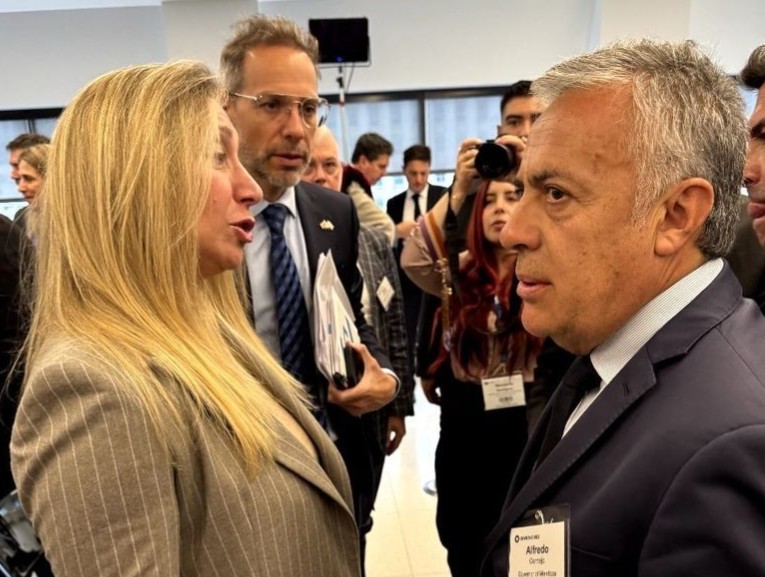 Mendoza: Cornejo y Karina Milei contra la proyección de Petri