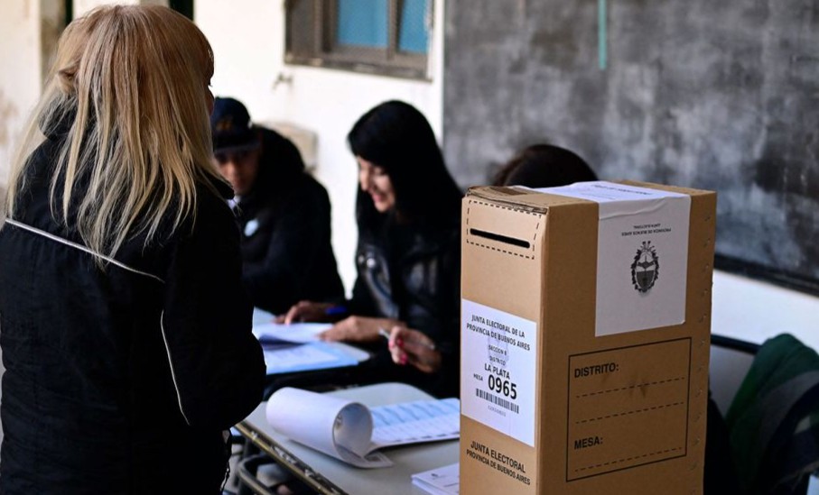 Los indecisos ganan terreno a un año de las elecciones